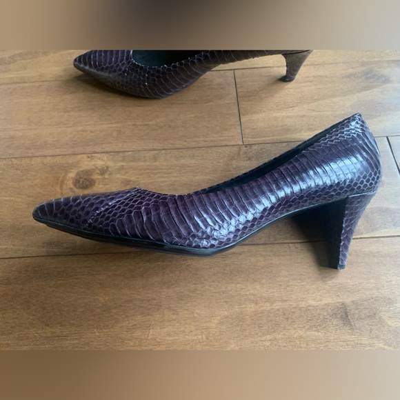 Size  10 * 3” Heels * Deep Purple - Picture 2 of 7